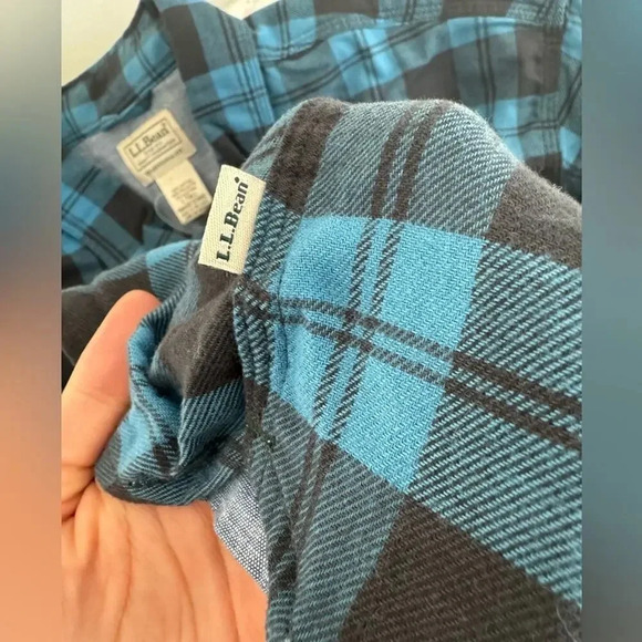 LL Bean Navy Blue Plaid Twill Button Shirt Traditional Fit L - Picture 9 of 11